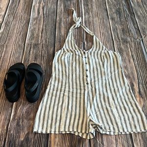 Tilly’s SKY & SPARROW Romper